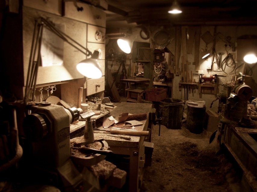 Sash Window Restoration Bench — Studio Bay